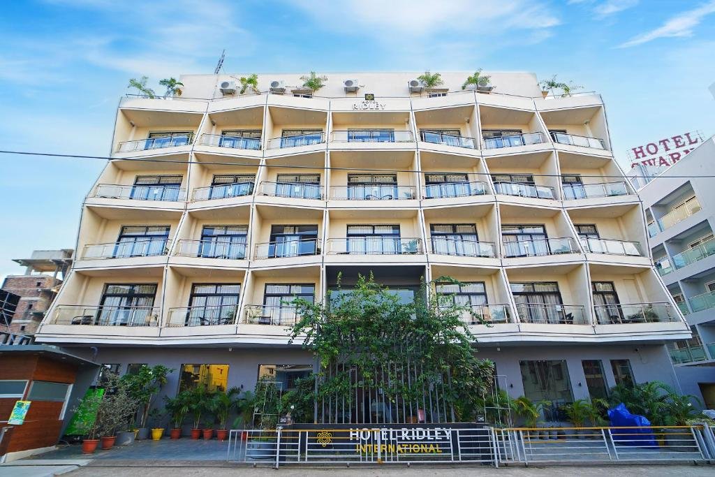 Hotel Ridley International